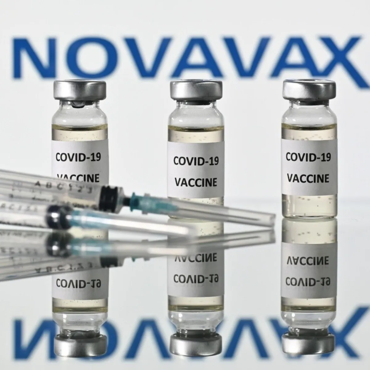 En México inicia ensayo clínico para la Fase 3 de la vacuna Novavax contra el Covid-19