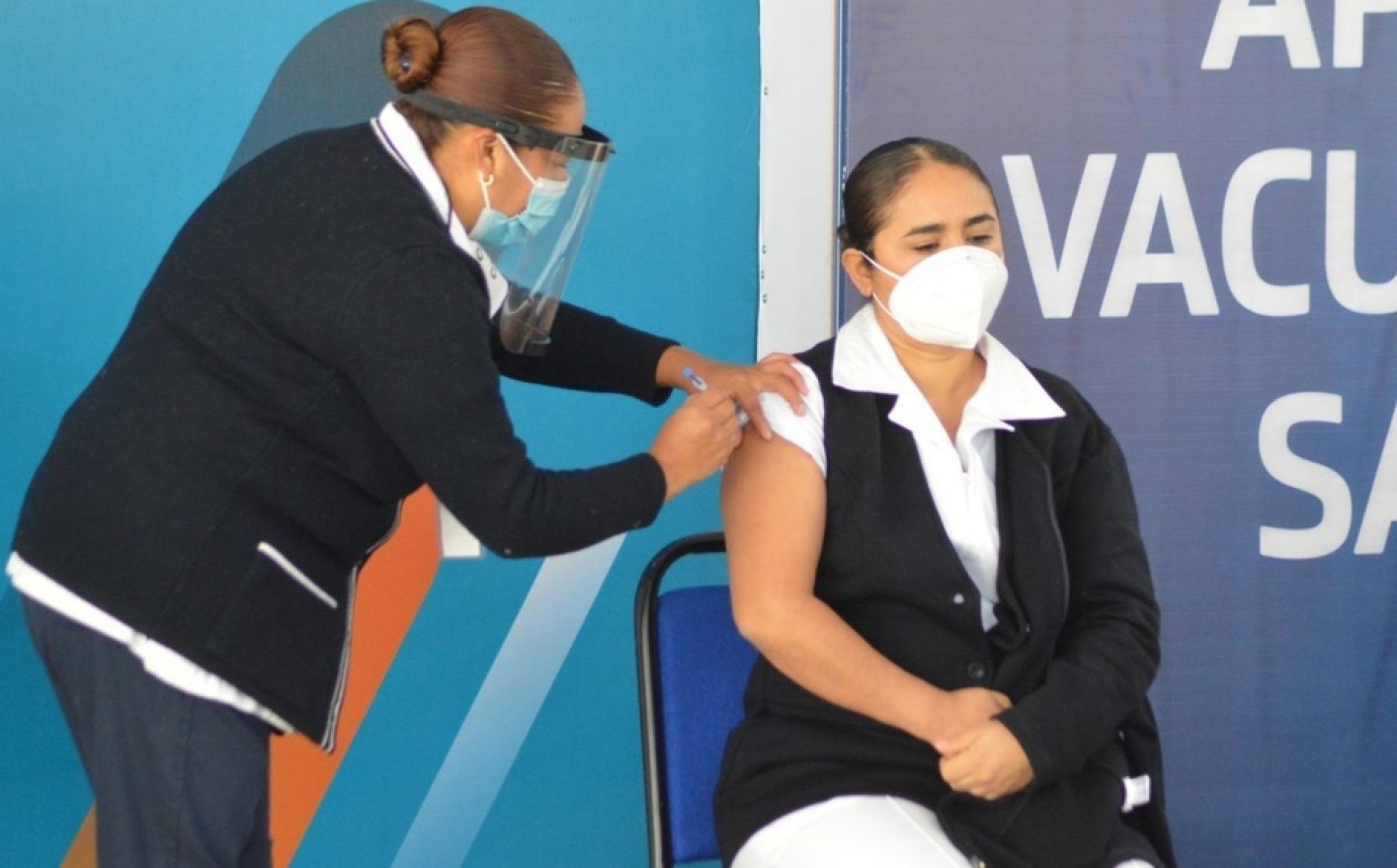 Reconoce Educación avances en la vacunación a maestras y maestros en el estado de Sonora