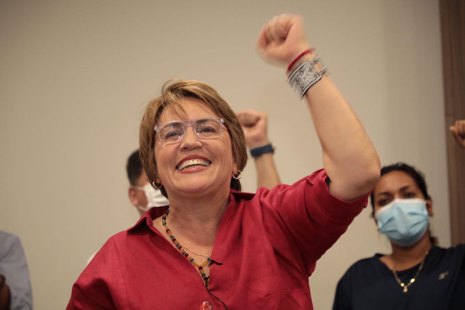 Laura Beristain Navarrete logra el triunfo en Solidaridad por cuatro puntos porcentuales sobre Lili Campos