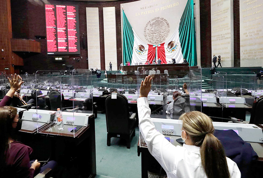 Cámara de Diputados recibe nombramientos de Rogelio Ramírez de la O y Herrera