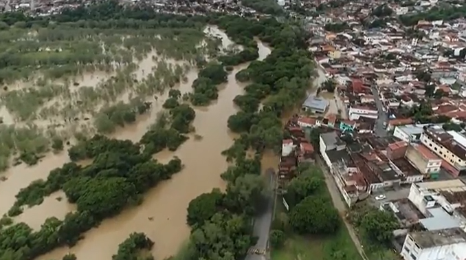 Inundaciones en Brasil dejan más de 62 mil desplazados y varios muertos