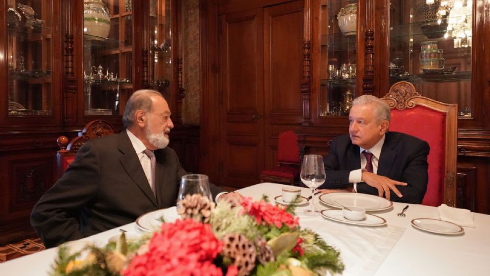 AMLO desayunó con Carlos Slim y reveló que pagó 28 mil mdp en impuestos