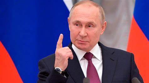 Putin amenaza con respuesta nuclear a quien se interponga en el conflicto con Ucrania