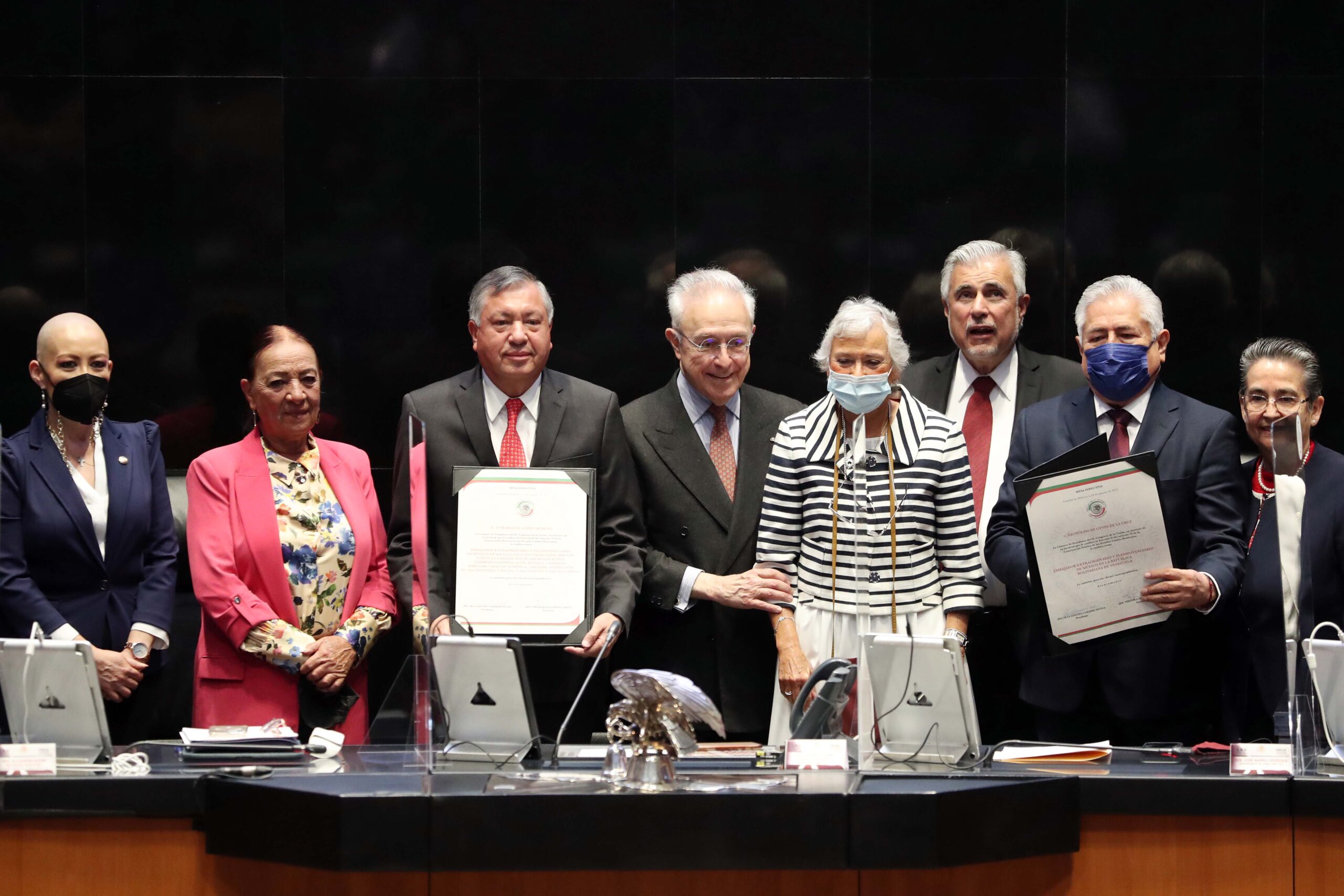 Ratifica Pleno del Senado a embajadores designados para Venezuela y Santa Lucía