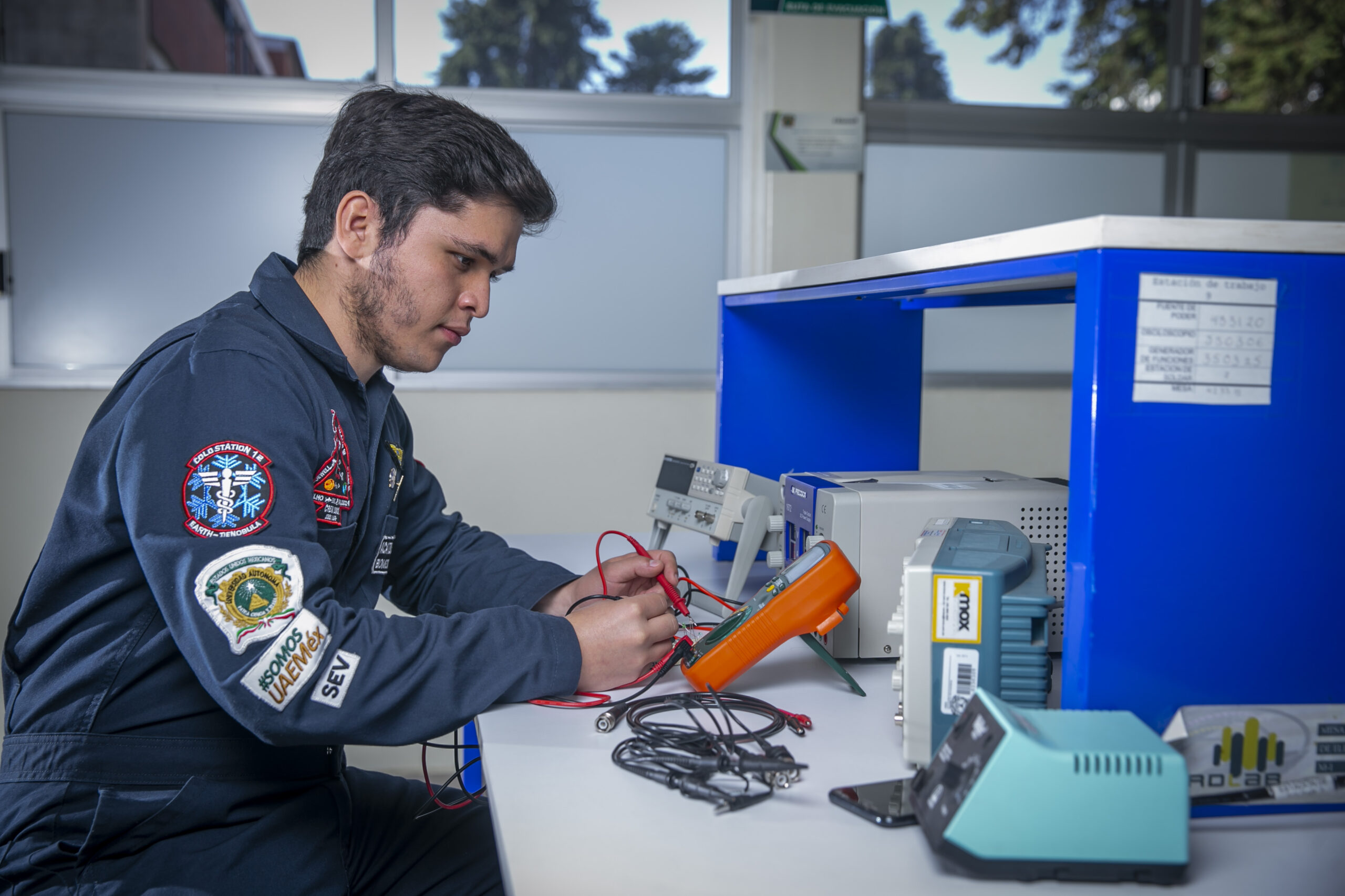 NASA beca a Acatzin Benítez, estudiante de la UAEMéx, para ser Educador del Espacio