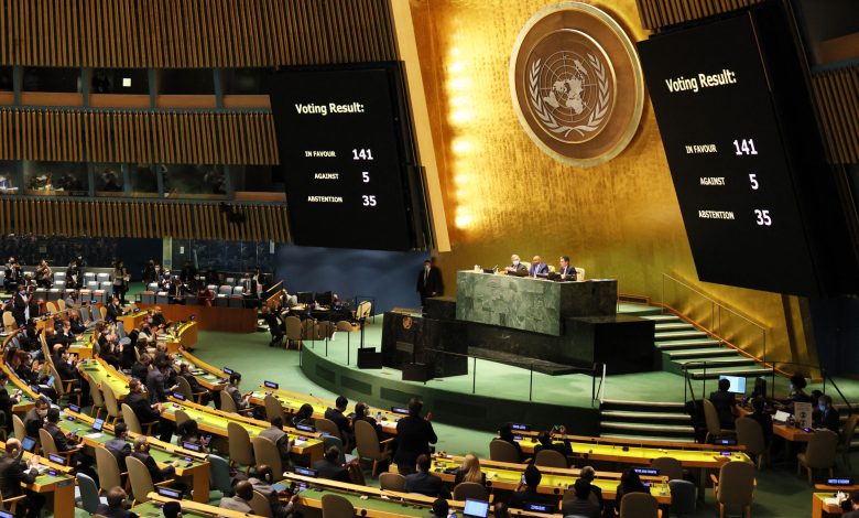 ONU aprueba resolución que exige a Rusia detener ataques contra Ucrania