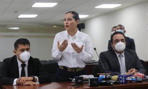 Sandra Cuevas ofrece nuevamente disculpa pública a policías agredidos