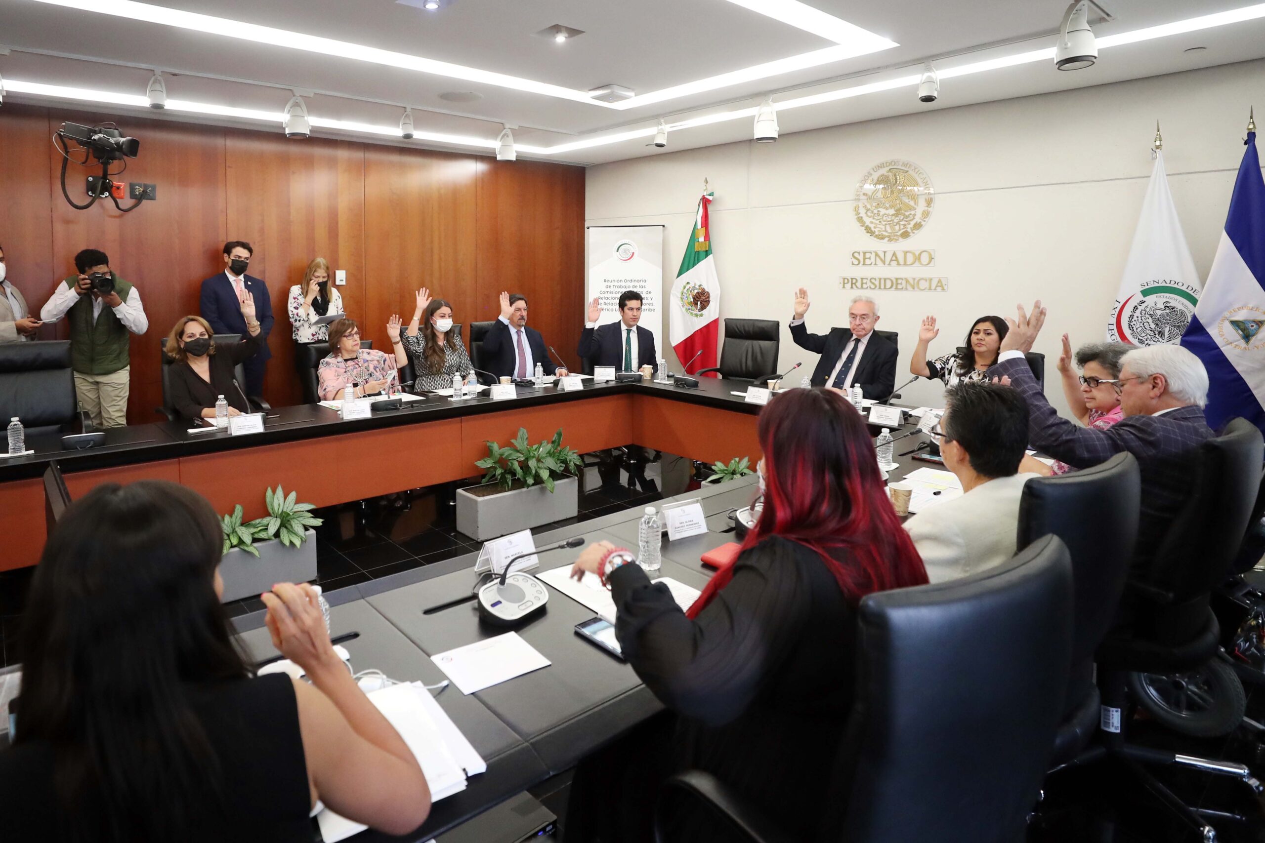 Comisiones avalan designación de embajadores en Brasil y Nicaragua