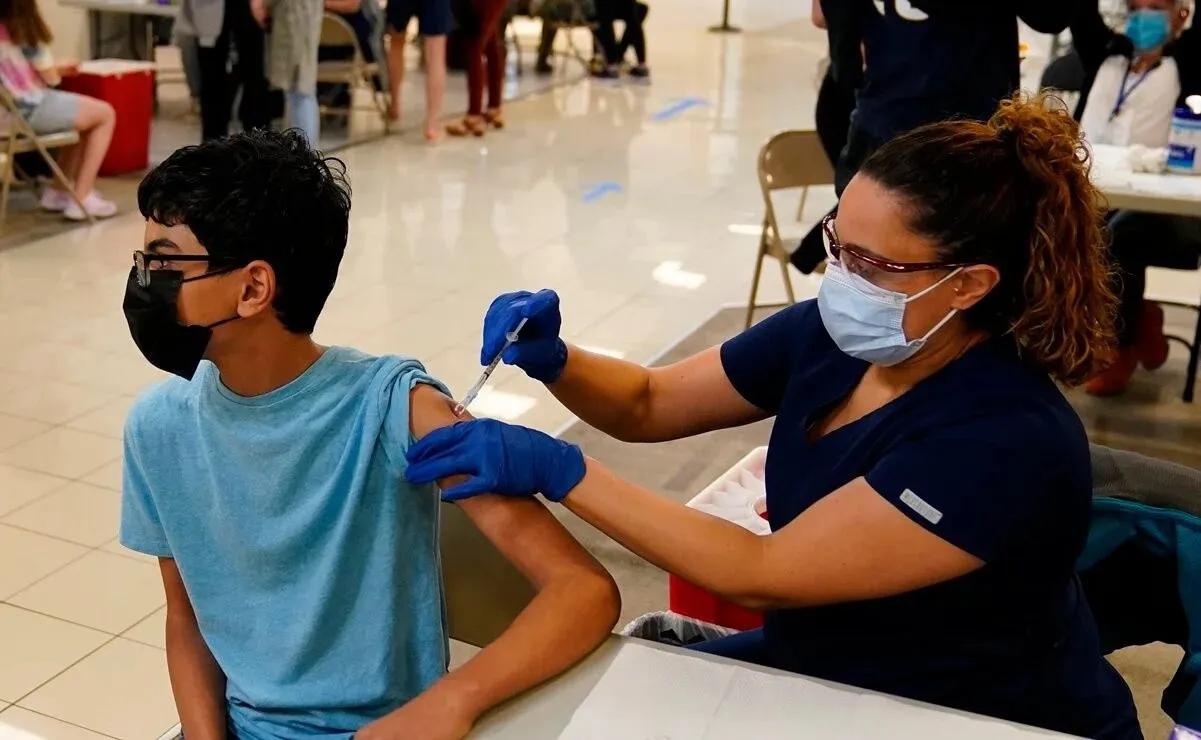 CDMX inicia vacunación contra COVID a niños de 12 años en adelante el 19 de mayo