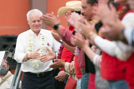 LOS MEXIQUENSES HAREMOS QUE MÉXICO VUELVA A SU GRANDEZA: ERIC SEVILLA