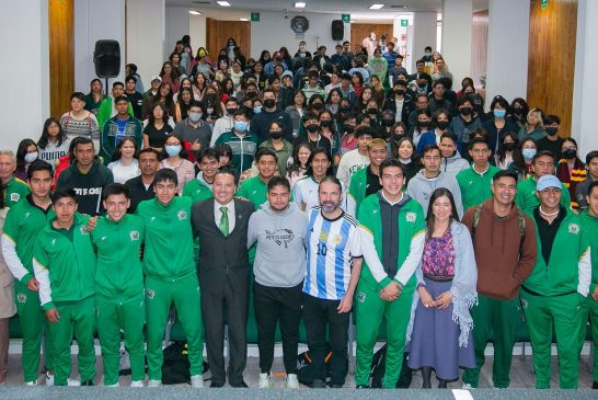 <strong>Imparte Edelstein, en la UAEMéx, la conferencia “La ciencia del fútbol” </strong>