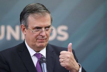 Anuncia Ebrard su salida del gabinete