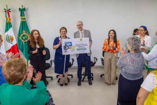 El rector Barrera Díaz entregó obras para beneficio de estudiantes en Cuautitlán Izcalli
