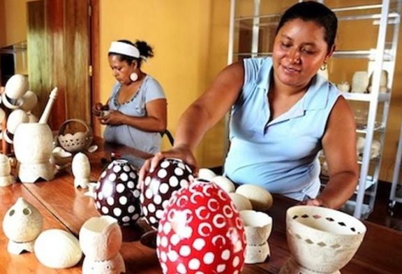 CAPITAL SEMiLLA: Eje para empoderar a la mujer en Huixquilucan, señala Adri Olvera