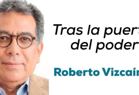 TRAS LA PUERTA DEL PODER: Él afirma que concluye y se va… Pero casi nadie le cree