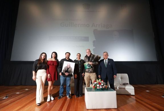 Inspira el escritor, director y guionista Guillermo Arriaga a estudiantado de la UAEMéx