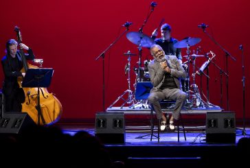 Romanticismo, calidad musical y excelente voz regaló Francisco Céspedes en el Cervantes