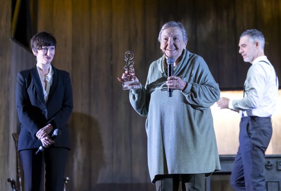 María Galiana recibe el premio Málaga de Teatro 2025