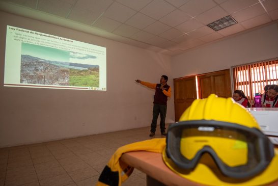 Prevenir incendios forestales, parte de la capacitación en Cruz Roja Mexicana