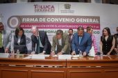 Firman convenio UAEMéx y Toluca que promueve el Servicio Social