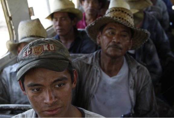 El alto precio de ser jornalero mexicano en EU