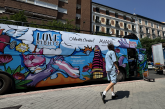 Bosska ofrece su arte a la manifestación LGTBIQ+ de Madrid