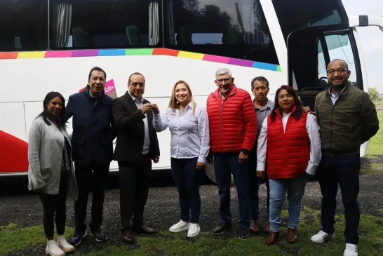 Recibe San Mateo Atenco un autobús más para movilidad social