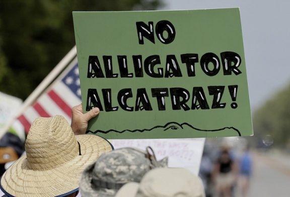 Alcatraz de los caimanes, el campo de concentración que Estados Unidos no quiere que se vea