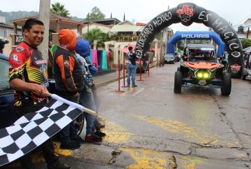 Totolmajac, Villa Guerreo, recibió a la caravana en su Ruta El Acapulcazo