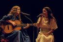 Natalia Lafourcade emociona en Starlite Occidente