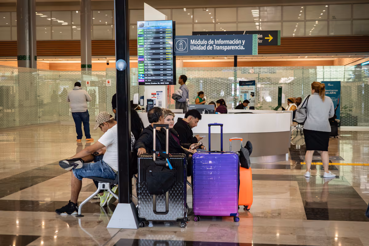 Del veto de EE UU a la falta de pasajeros: el incierto rumbo del AIFA a tres años de su despegue