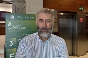 UAEMéx y Universidad de Santiago de Compostela en el seminario sobre enfermedades del Agave