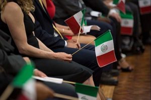 Migración organizada: el nuevo poder social que redefine democracia, cultura y comunidad